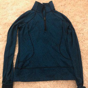 Lululemon long sleeved pull-over!